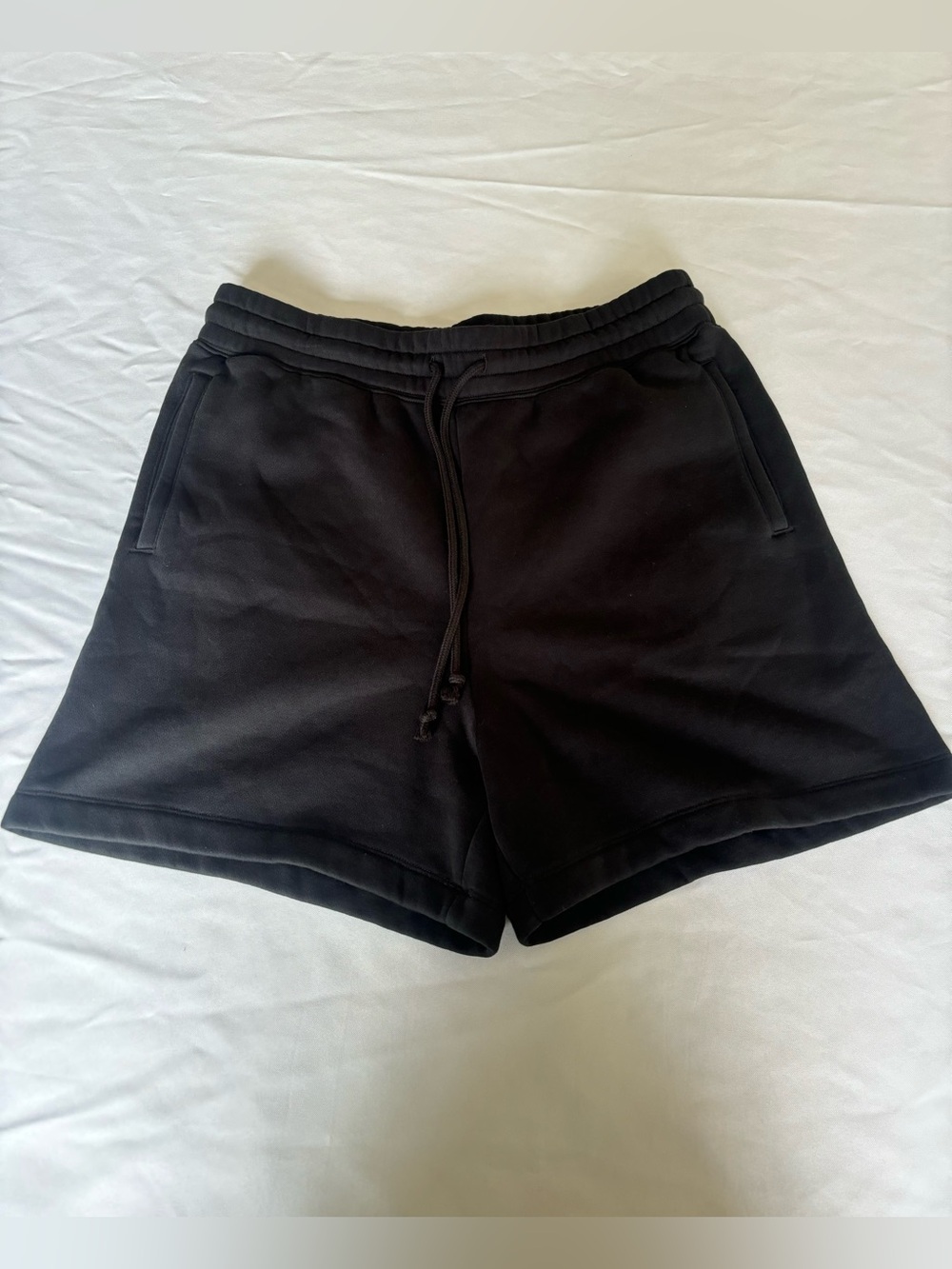 SKIMS Mens Fleece Lounge Relaxed Jersey Sweat Shorts Black Sz Medium
